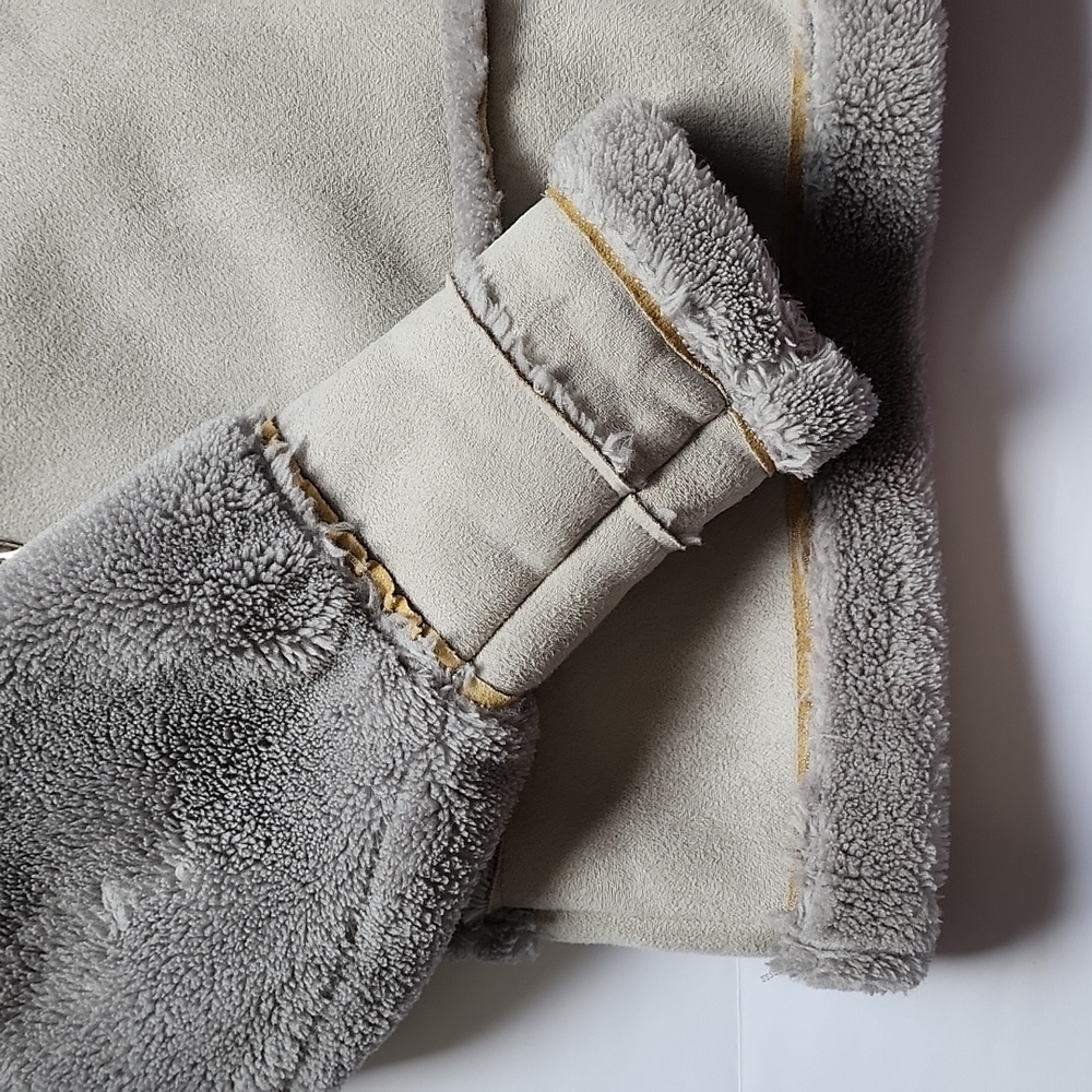 Peridot Paris Moto Style Faux Suede Grey Shearling Jacket - Picture 5 of 15